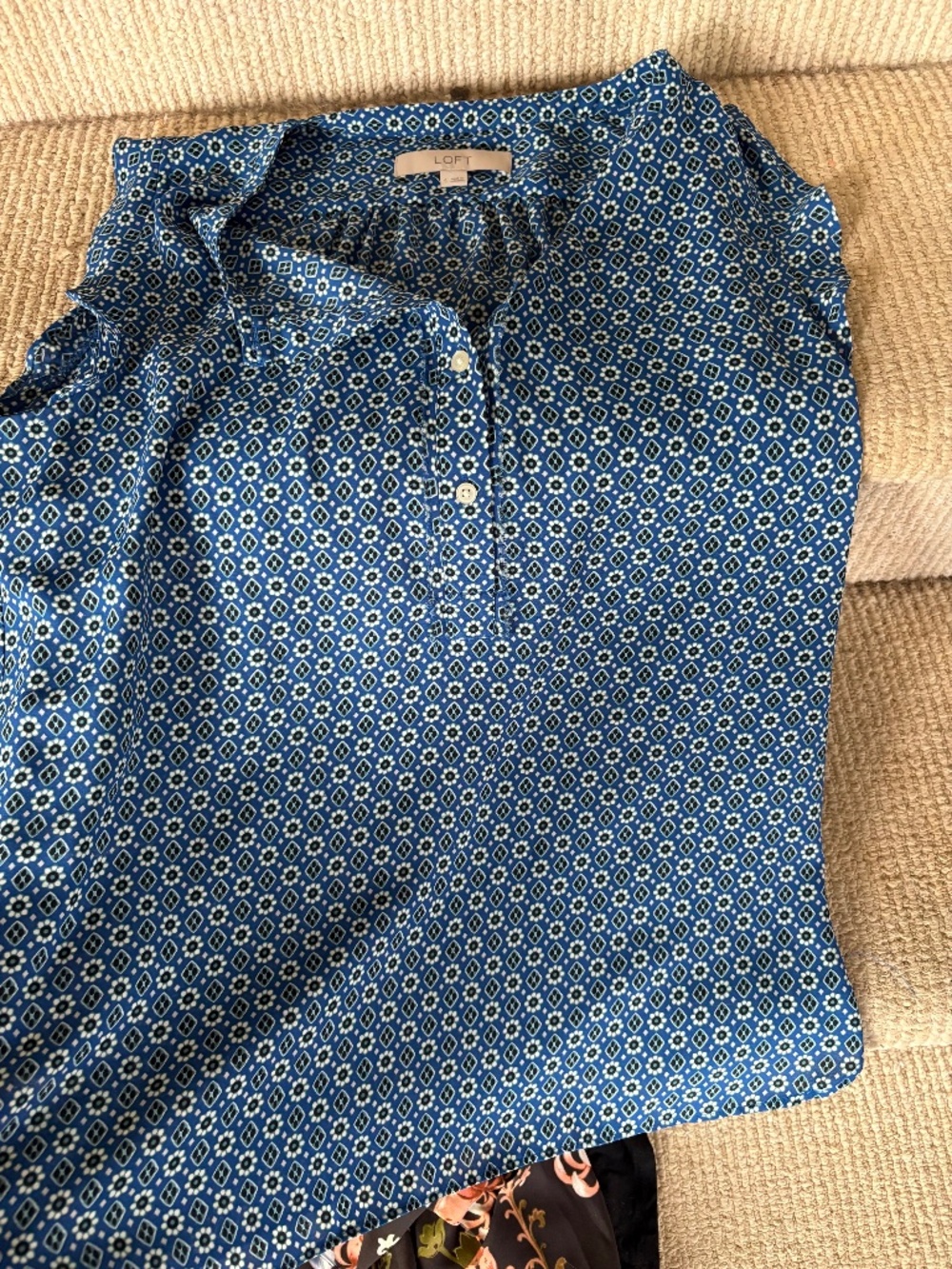 Loft size small dressy tank